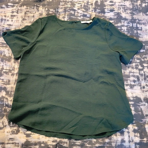 Ricki's Blouse - Picture 4 of 6